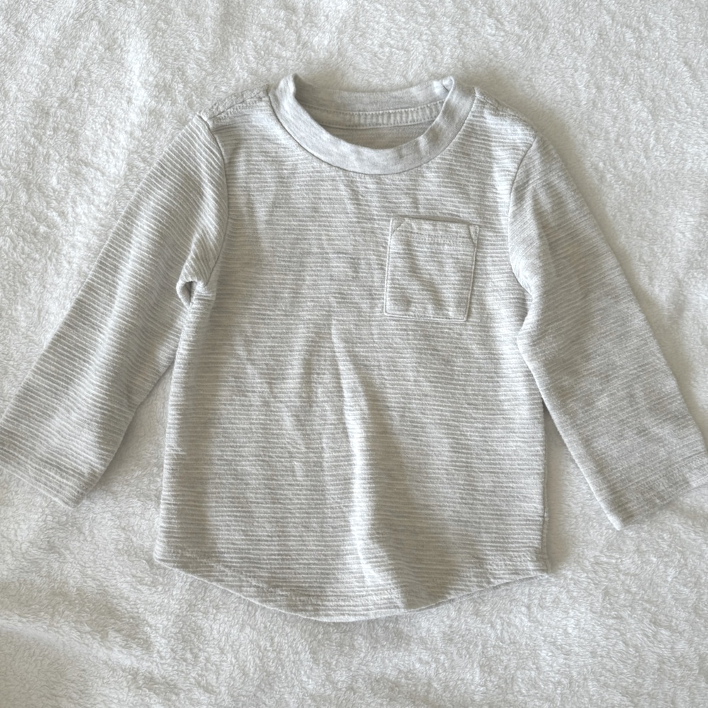 cat & jack longsleeve tee • 12mo